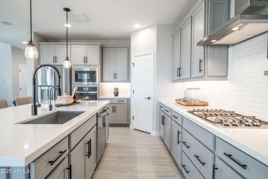 11897 N 169th Ave 11897 N 169th Ave