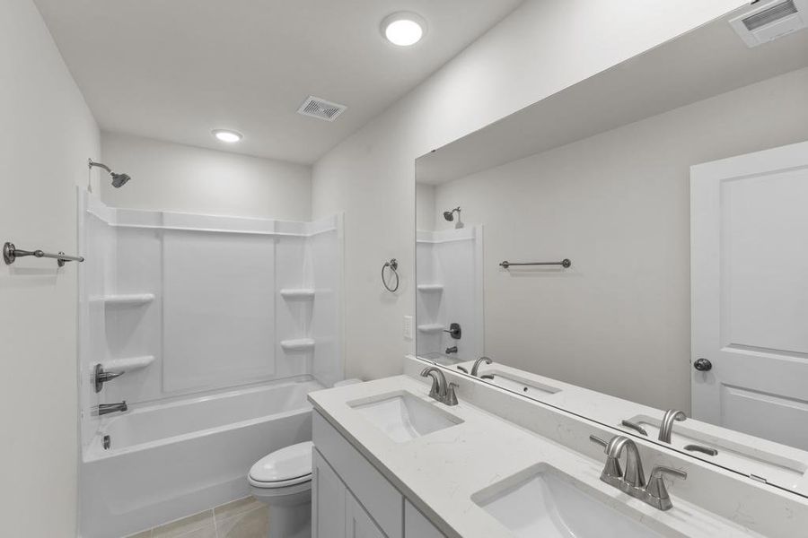 Furnished interior view inside a new home in Halton Oaks, Spartanburg (Image 17).