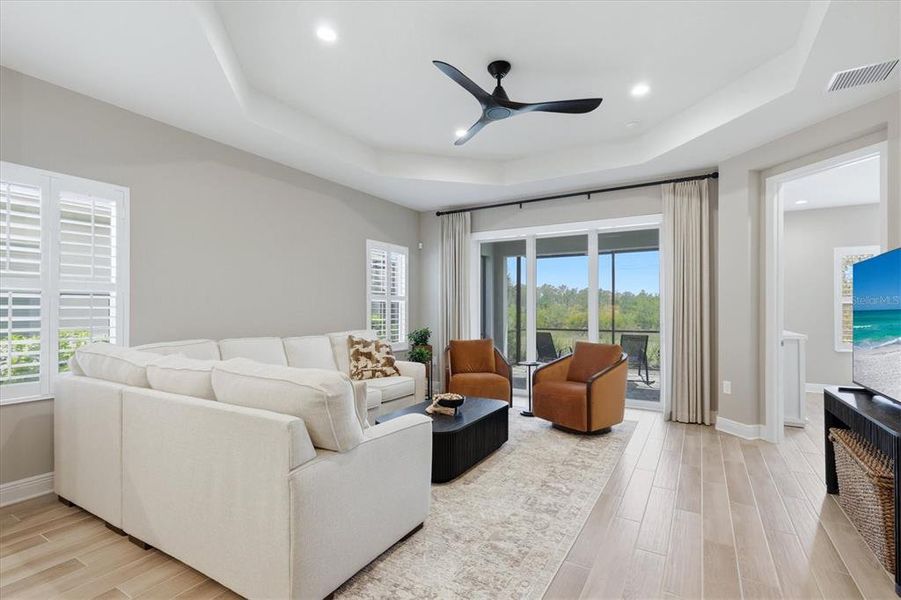 Furnished interior view inside a new home in Windward, Lakewood Ranch (Image 9). Furnished interior view inside a new home in Windward, Lakewood Ranch (Image 9).