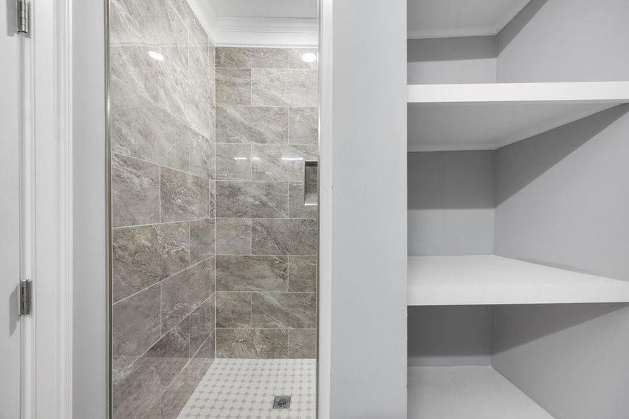 Close-up of interior finishes inside a home in , Acworth (Image 16).