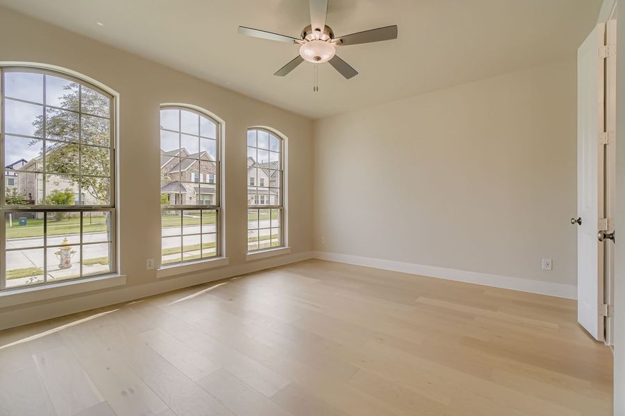 Spacious, unfurnished interior of a new home in The Tribute - Westbury 41s, The Colony (Image 20). Spacious, unfurnished interior of a new home in The Tribute - Westbury 41s, The Colony (Image 20).