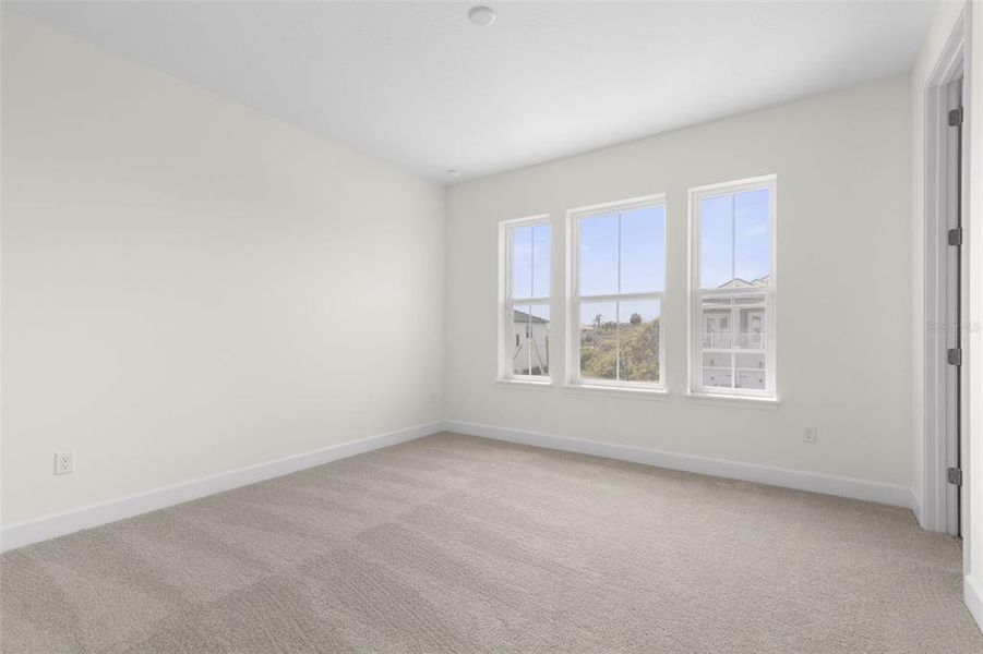 Spacious, unfurnished interior of a new home in , Palm Coast (Image 72).