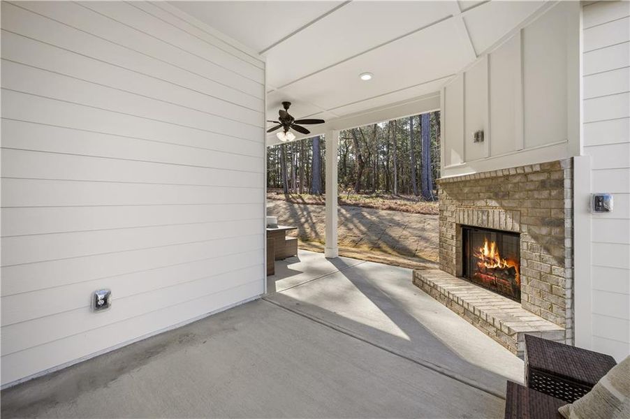 Exterior details and patio area of a home in Hamilton Lakes, Lawrenceville (Image 3). Exterior details and patio area of a home in Hamilton Lakes, Lawrenceville (Image 3).