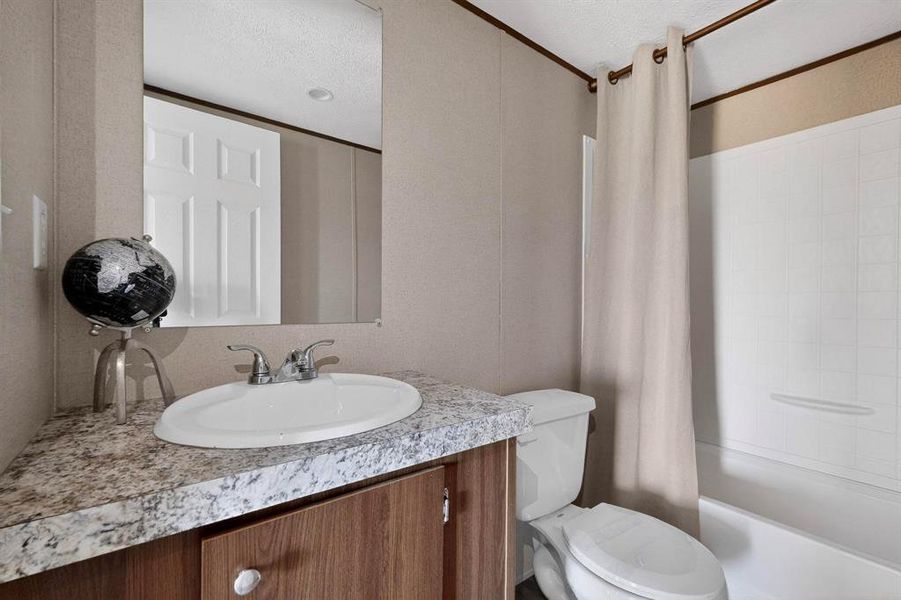 Image 33 of a home in . Image 33 of a home in .