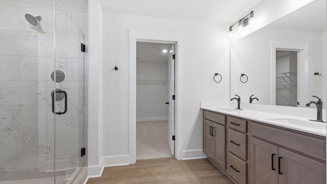 Furnished interior view inside a new home in Harrier Point, Woodruff (Image 29).