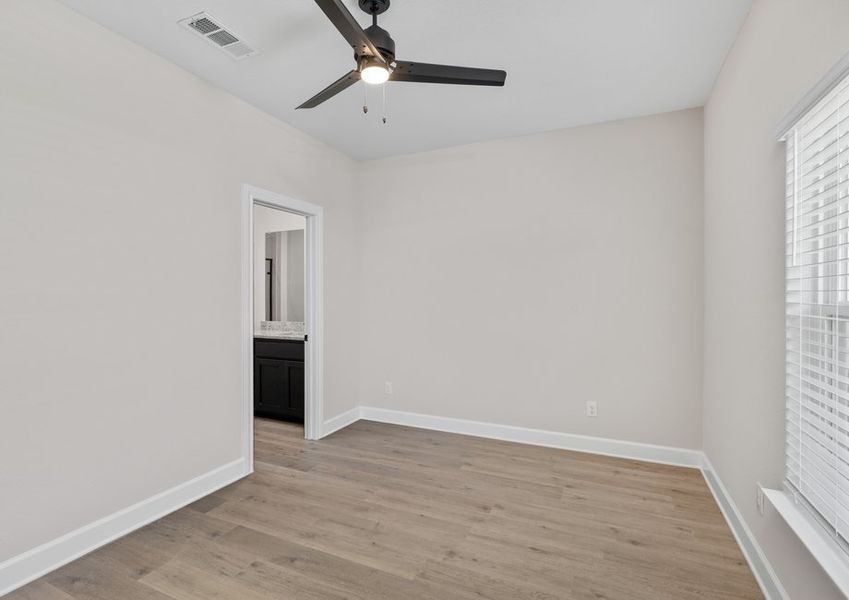 The master suite has a large bedroom, ensuite bathroom and a walk-in closet. The master suite has a large bedroom, ensuite bathroom and a walk-in closet.