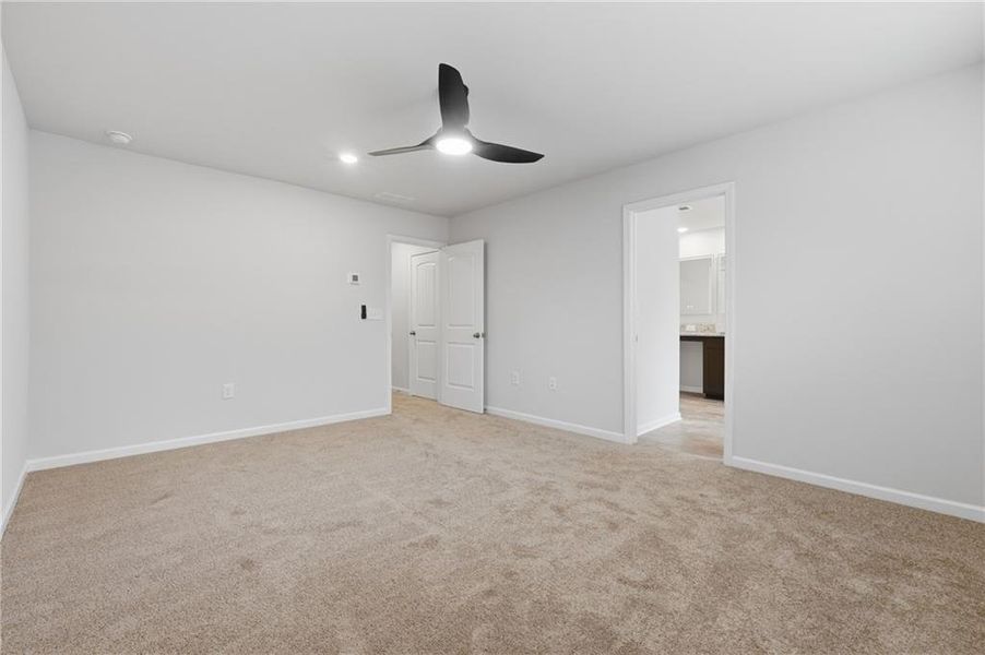 Spacious, unfurnished interior of a new home in Concord Oaks, Powder Springs (Image 24). Spacious, unfurnished interior of a new home in Concord Oaks, Powder Springs (Image 24).