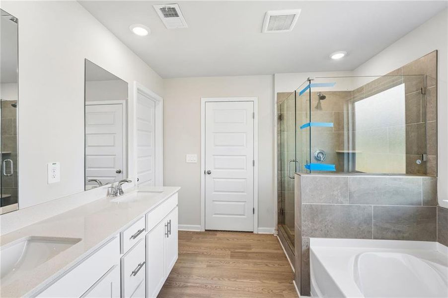 Furnished interior view inside a new home in Hemingway - Reserve Series, Cumming (Image 39).