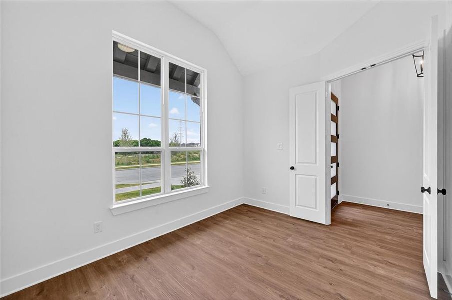 Spacious, unfurnished interior of a new home in Wellington, Haslet (Image 21).