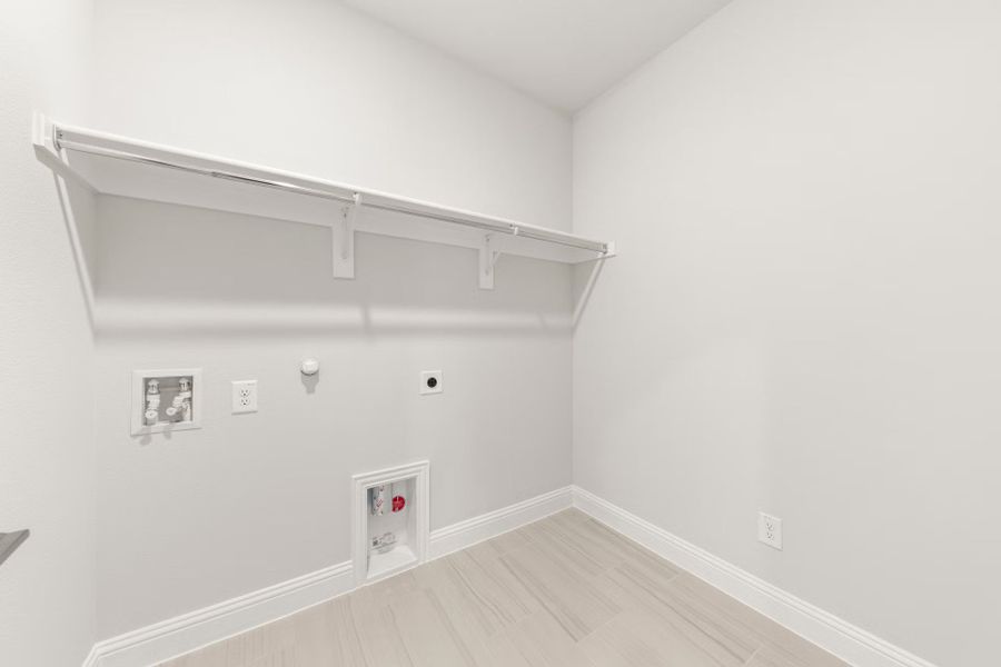 Representative furnished interior of a home built from the Liberty by Rockwell Homes in Walden Pond, Forney (Image 18). Representative furnished interior of a home built from the Liberty by Rockwell Homes in Walden Pond, Forney (Image 18).