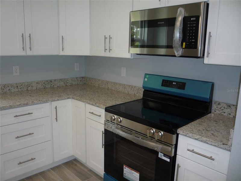 Furnished interior view inside a new home in , Ocala (Image 5).