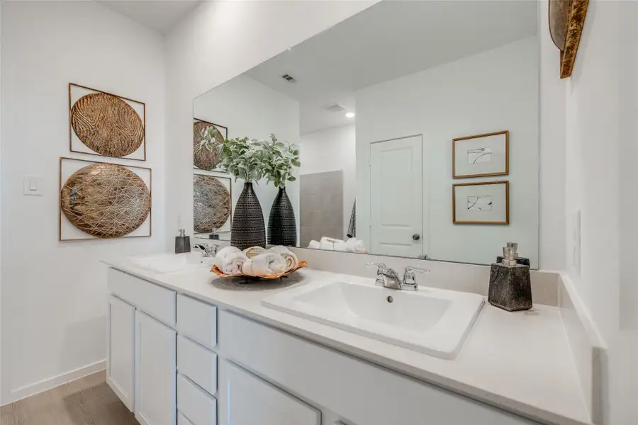 *This photo is a representation. Not actual homesite* *This photo is a representation. Not actual homesite*