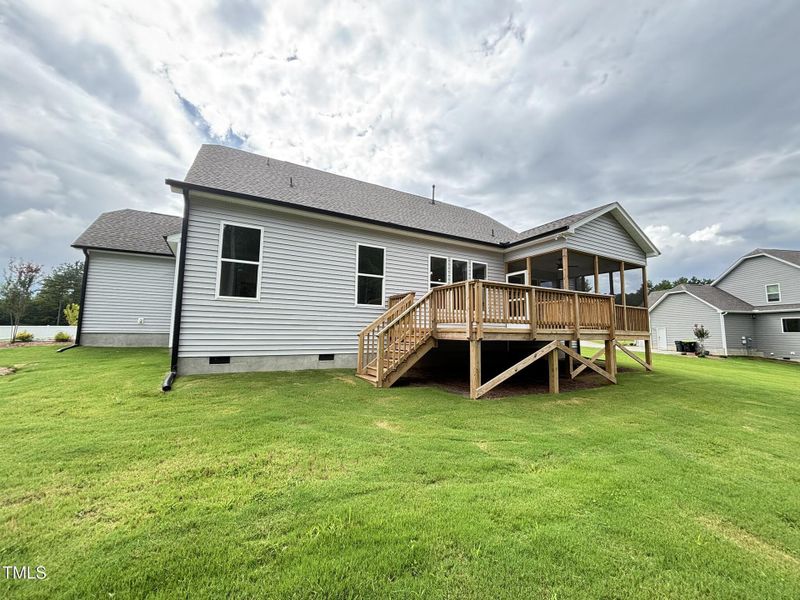 Back Exterior Back Exterior