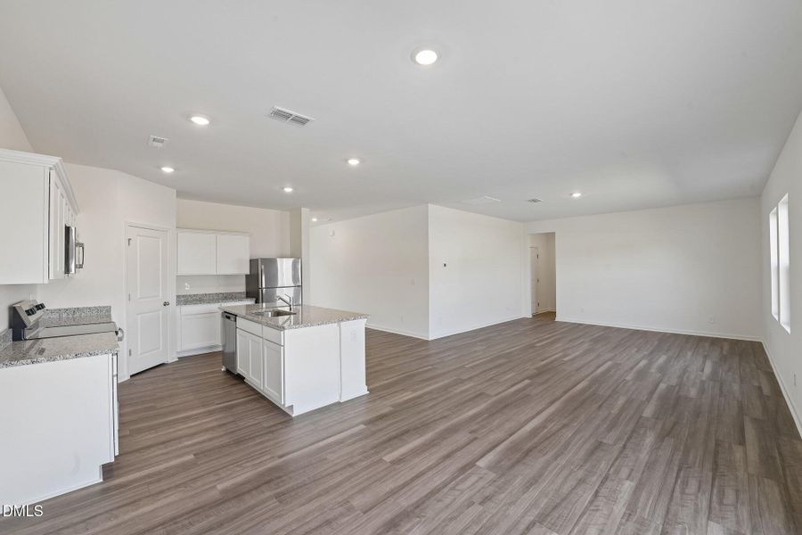22-web-or-mls-Quarry Rd 547-S2105-018 22-web-or-mls-Quarry Rd 547-S2105-018