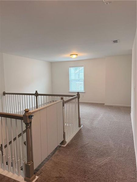 Spacious, unfurnished interior of a new home in Creekside, Dawsonville (Image 25).