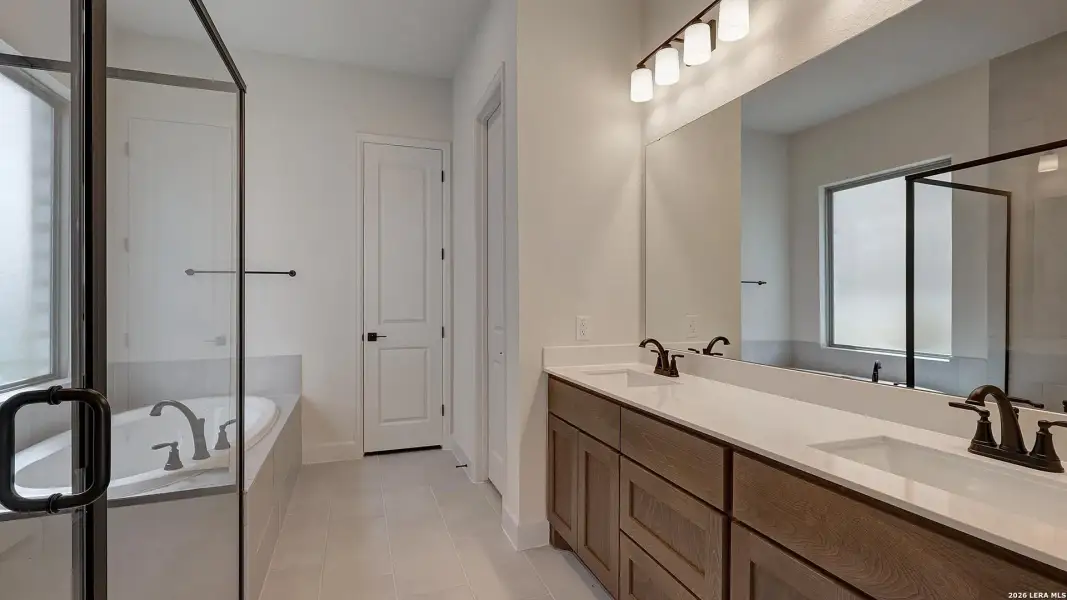 Furnished interior view inside a new home in Ladera, San Antonio (Image 6).