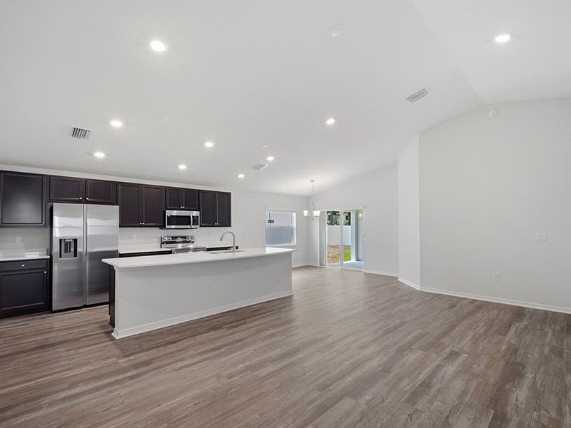 Move-in ready home for sale in Belleview, FL with 3 bedrooms!