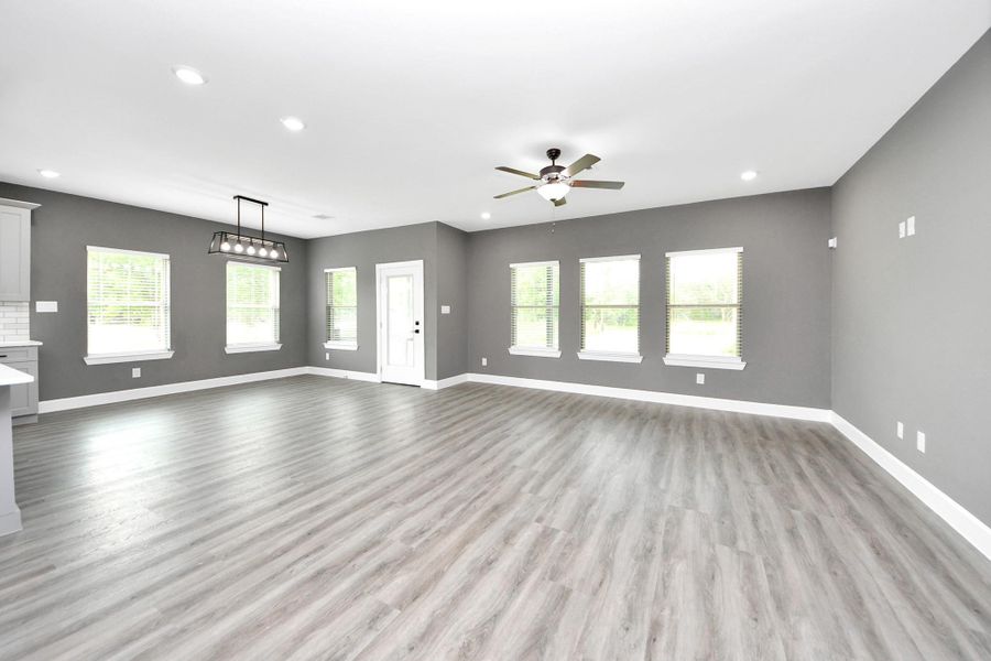 Spacious, unfurnished interior of a new home in , Waller (Image 21).