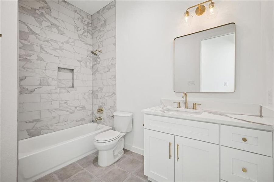 Furnished interior view inside a new home in , Fort Worth (Image 11). Furnished interior view inside a new home in , Fort Worth (Image 11).