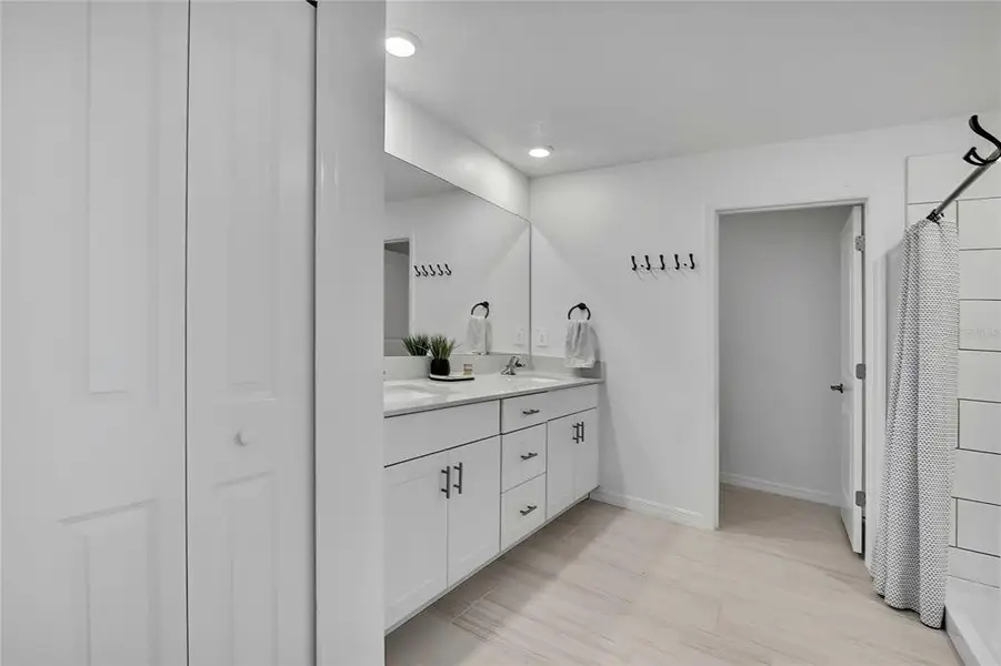 Furnished interior view inside a new home in Angeline: The Estates, Land O' Lakes (Image 45).