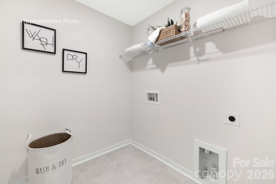 Spacious, unfurnished interior of a new home in Sanctuary at Southgate, Indian Trail (Image 18).