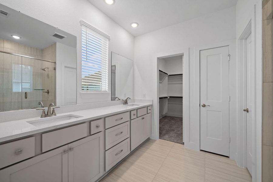 Furnished interior view inside a new home in Meridiana, Manvel (Image 10). Furnished interior view inside a new home in Meridiana, Manvel (Image 10).