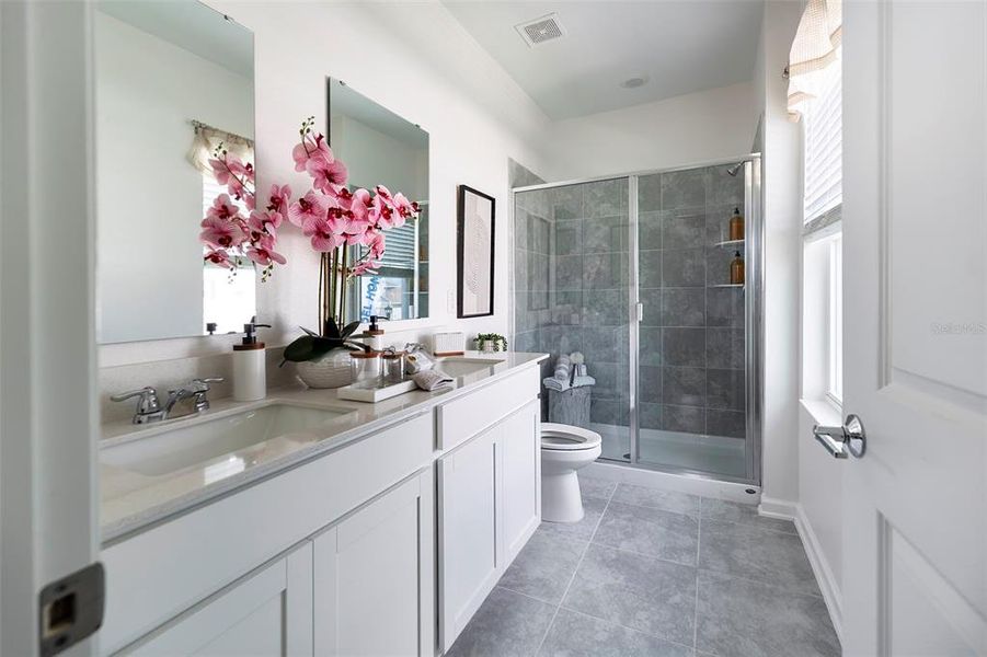 Furnished interior view inside a new home in , Clermont (Image 13).