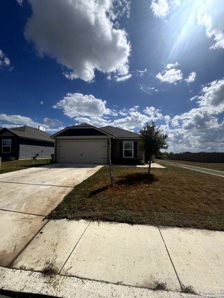 Image 10 of a home in Luckey Ranch. Image 10 of a home in Luckey Ranch.