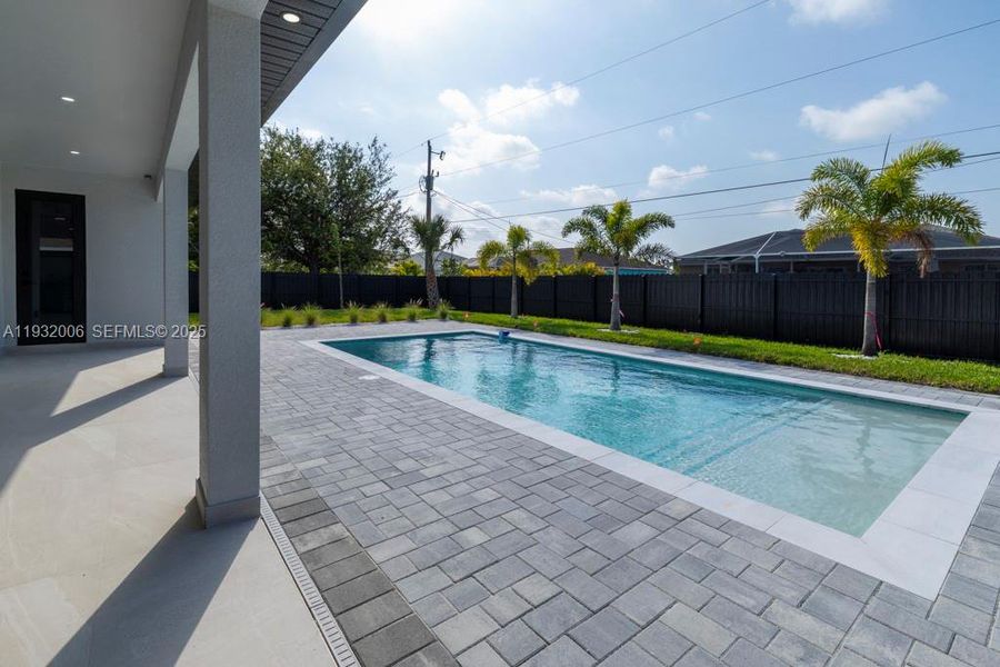 Exterior details and patio area of a home in , Cape Coral (Image 36).