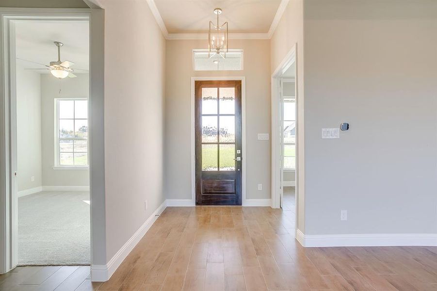 Spacious, unfurnished interior of a new home in , Weatherford (Image 33).
