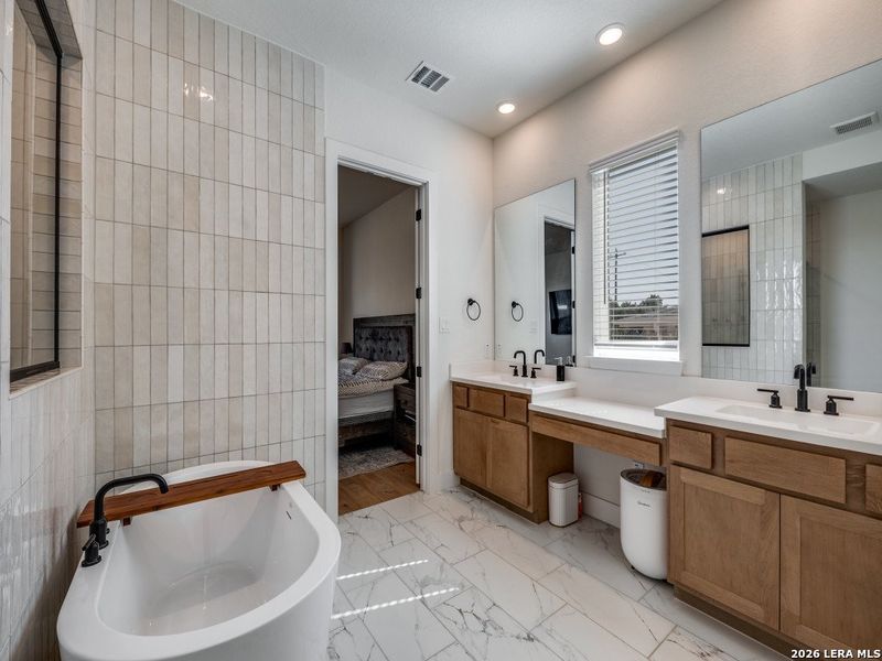 Furnished interior view inside a new home in The Ranches at Creekside, Boerne (Image 10).