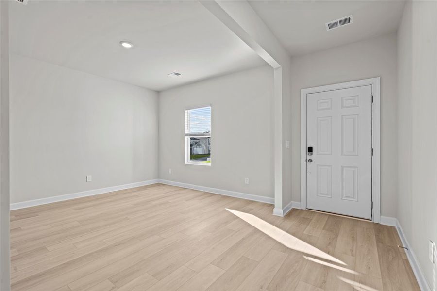 Spacious, unfurnished interior of a new home in Collier Ridge, Moore (Image 11). Spacious, unfurnished interior of a new home in Collier Ridge, Moore (Image 11).