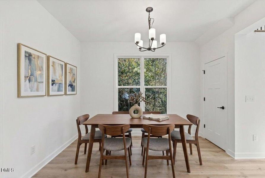 6-106 Sherwood Ln Virtual Staged