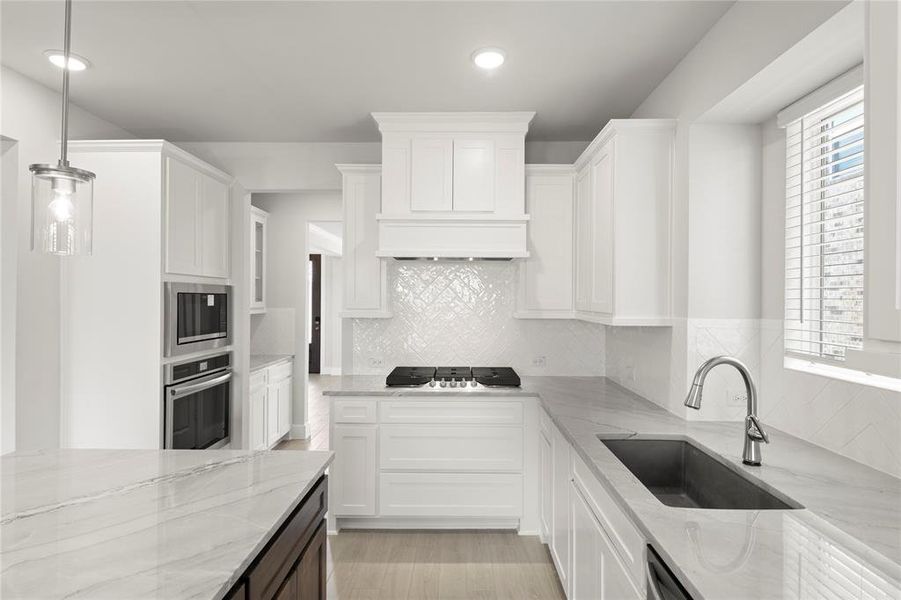 Furnished interior view inside a new home in Villages of Creekwood, Frisco (Image 5). Furnished interior view inside a new home in Villages of Creekwood, Frisco (Image 5).