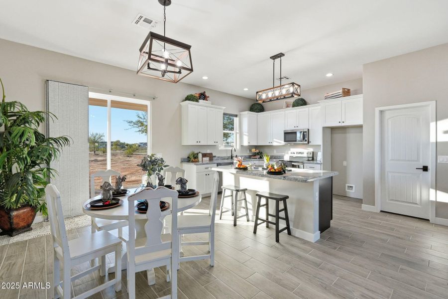 011_ListerPros 011_ListerPros