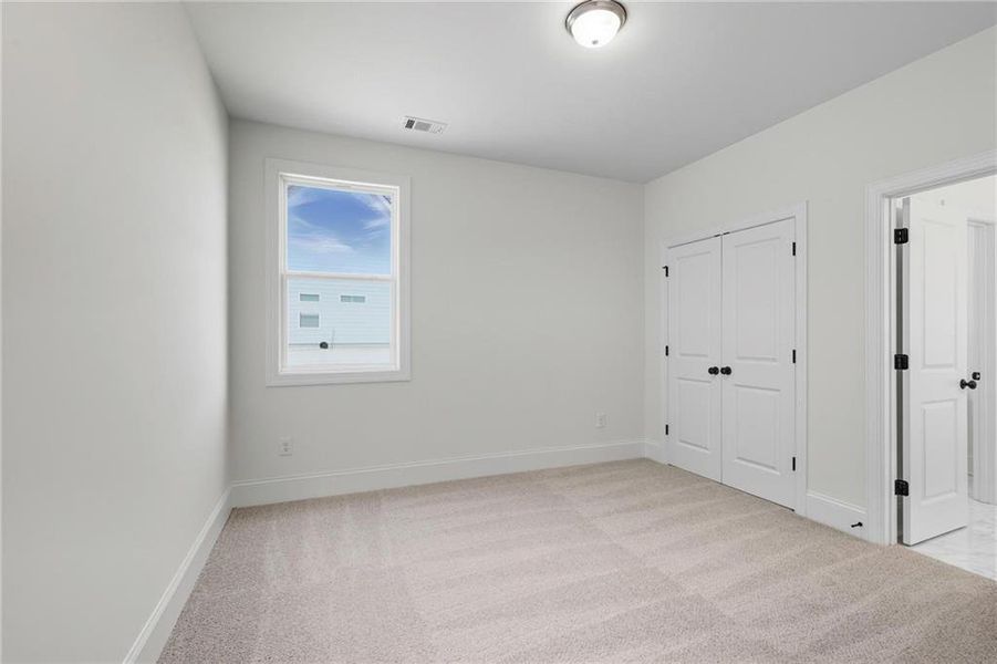 Spacious, unfurnished interior of a new home in , Hiram (Image 19).