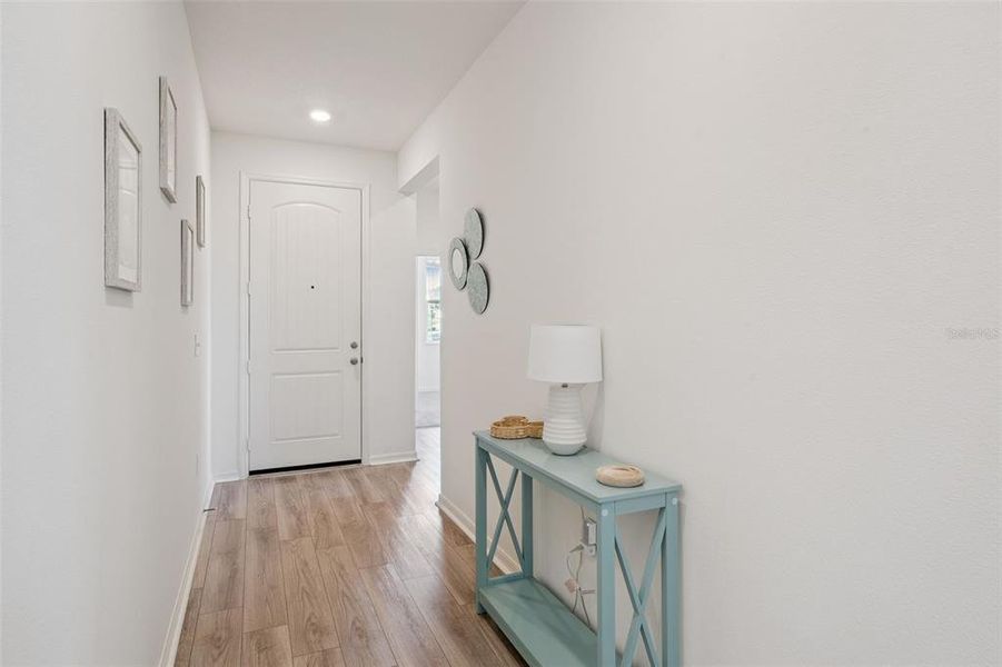 Furnished interior view inside a new home in , Mascotte (Image 7).