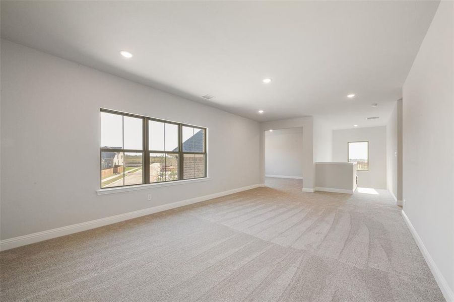 Spacious, unfurnished interior of a new home in Arbors at Legacy Hills, Celina (Image 21). Spacious, unfurnished interior of a new home in Arbors at Legacy Hills, Celina (Image 21).