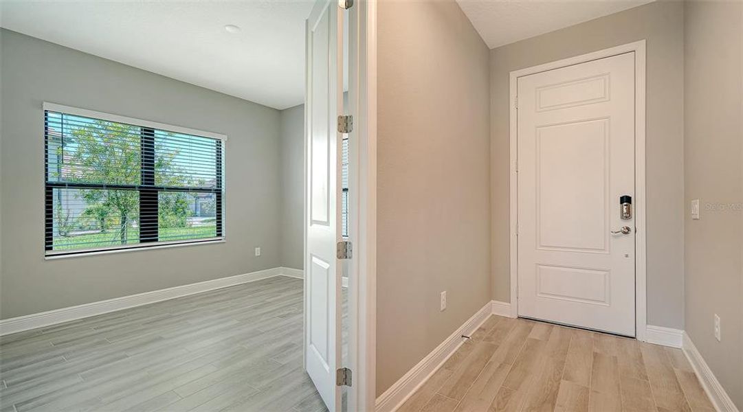 Spacious, unfurnished interior of a new home in , Nokomis (Image 16).