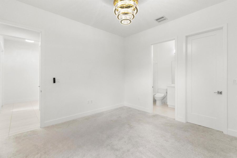 Spacious, unfurnished interior of a new home in , Boca Raton (Image 27). Spacious, unfurnished interior of a new home in , Boca Raton (Image 27).