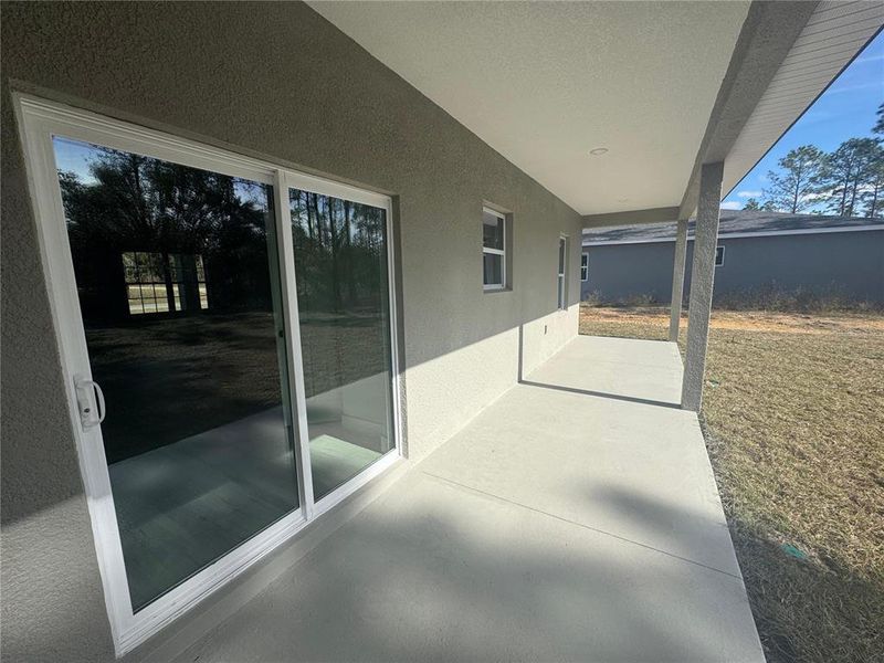 Exterior details and patio area of a home in , Dunnellon (Image 20). Exterior details and patio area of a home in , Dunnellon (Image 20).