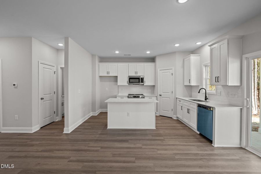 10-web-or-mls-BLS_0015