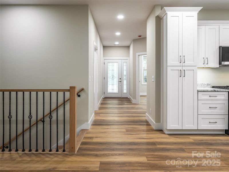 Spacious, unfurnished interior of a new home in , Hendersonville (Image 29).