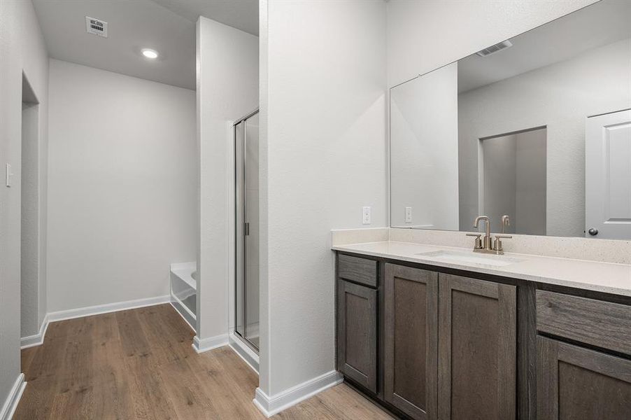 Interior finishes may differ, than shown in photos Interior finishes may differ, than shown in photos