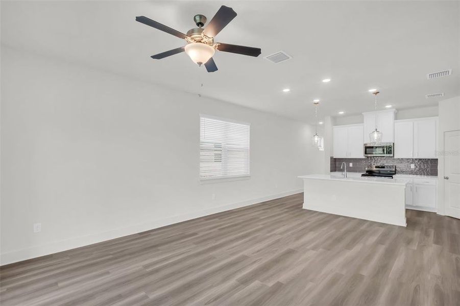 Spacious, unfurnished interior of a new home in Emerald Fields, Hudson (Image 22).