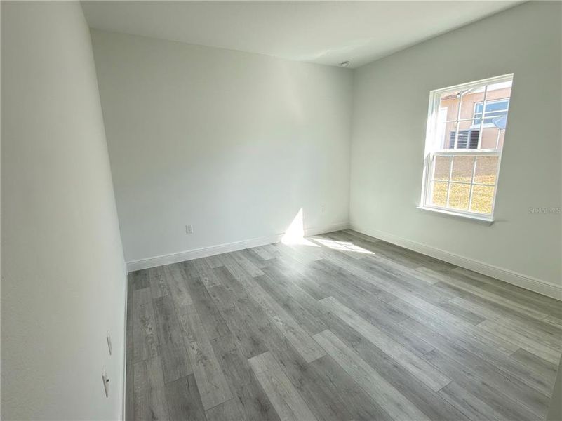 Spacious, unfurnished interior of a new home in , Ocala (Image 35).