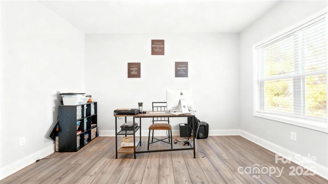 Furnished interior view inside a new home in , Maiden (Image 9).