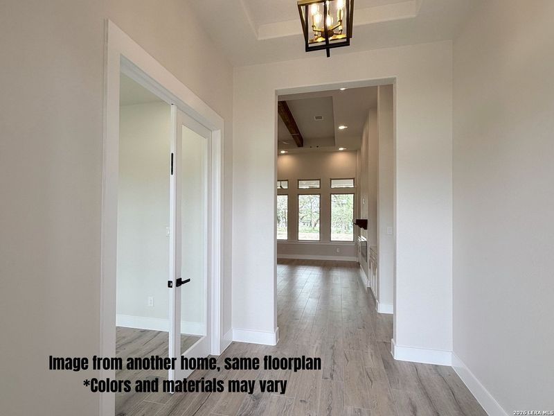 Spacious, unfurnished interior of a new home in , La Vernia (Image 15).