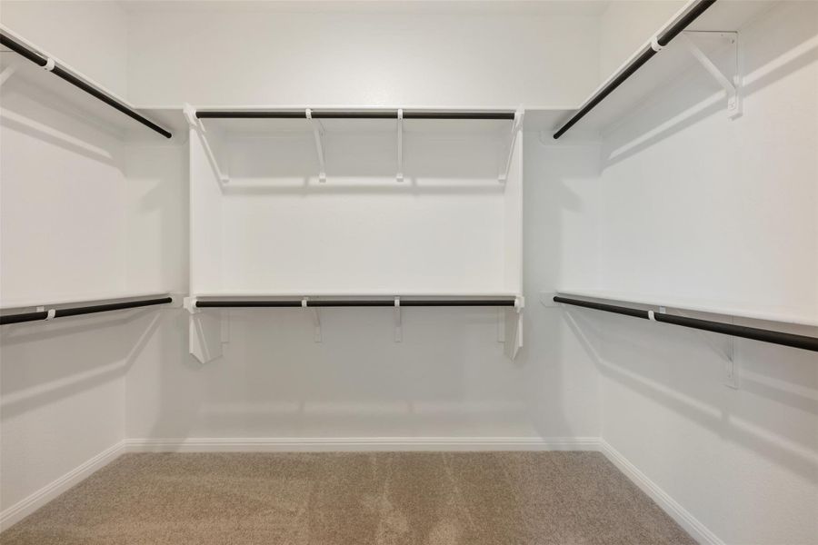 Spacious, unfurnished interior of a new home in The Colony 50s, Bastrop (Image 11).