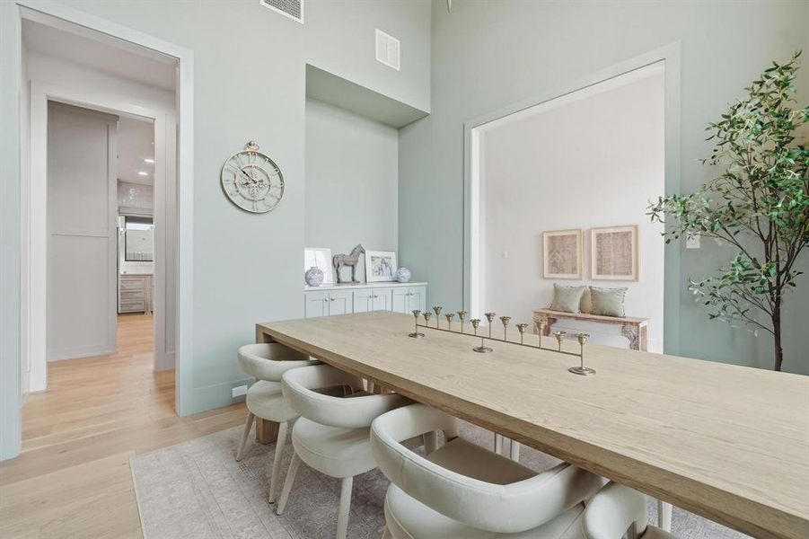 Furnished interior view inside a new home in , Abilene (Image 14).